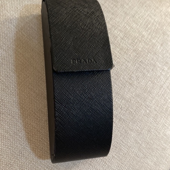 Prada made in Italy eye 👁️ glasses 👓 unisex gray with gold in case & wipe - Picture 16 of 16